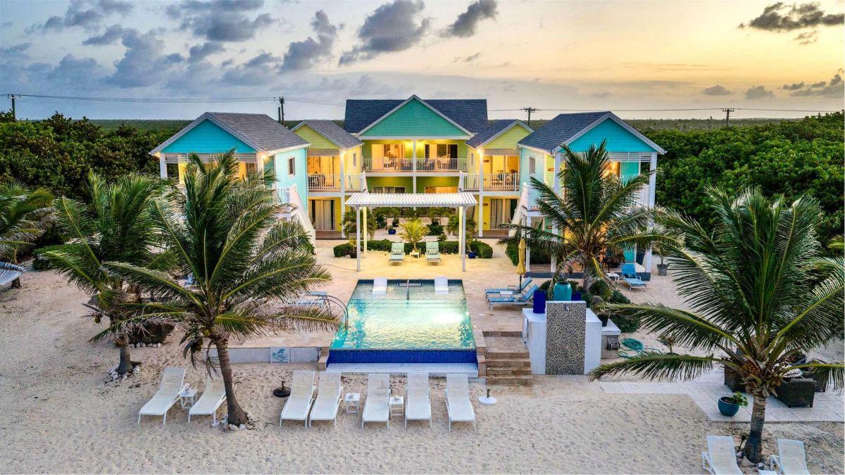 CaymanVacation.com