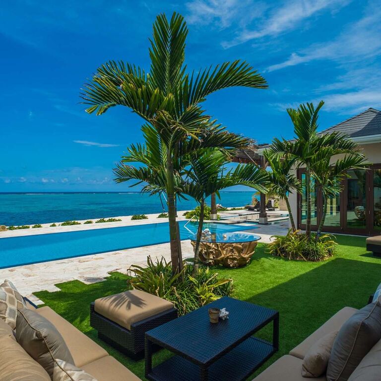 CaymanVacation.com