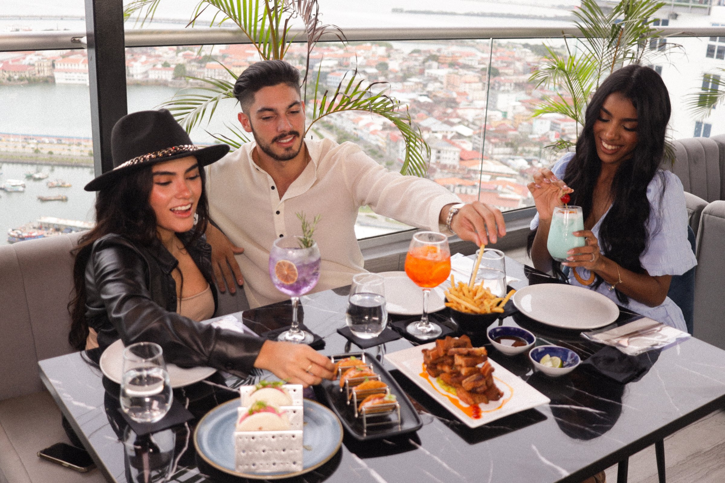 Cielo Rooftop Bar