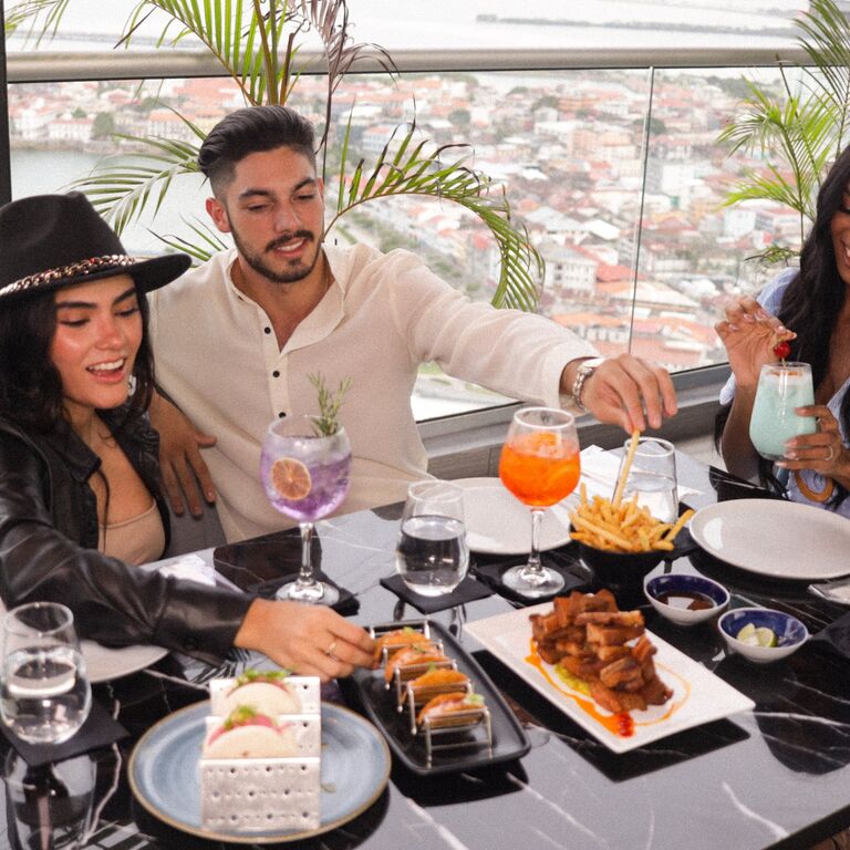 Cielo Rooftop Bar