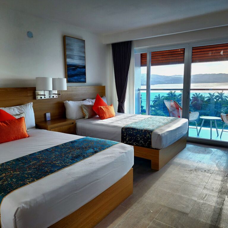 Hotel 39, Jamaica