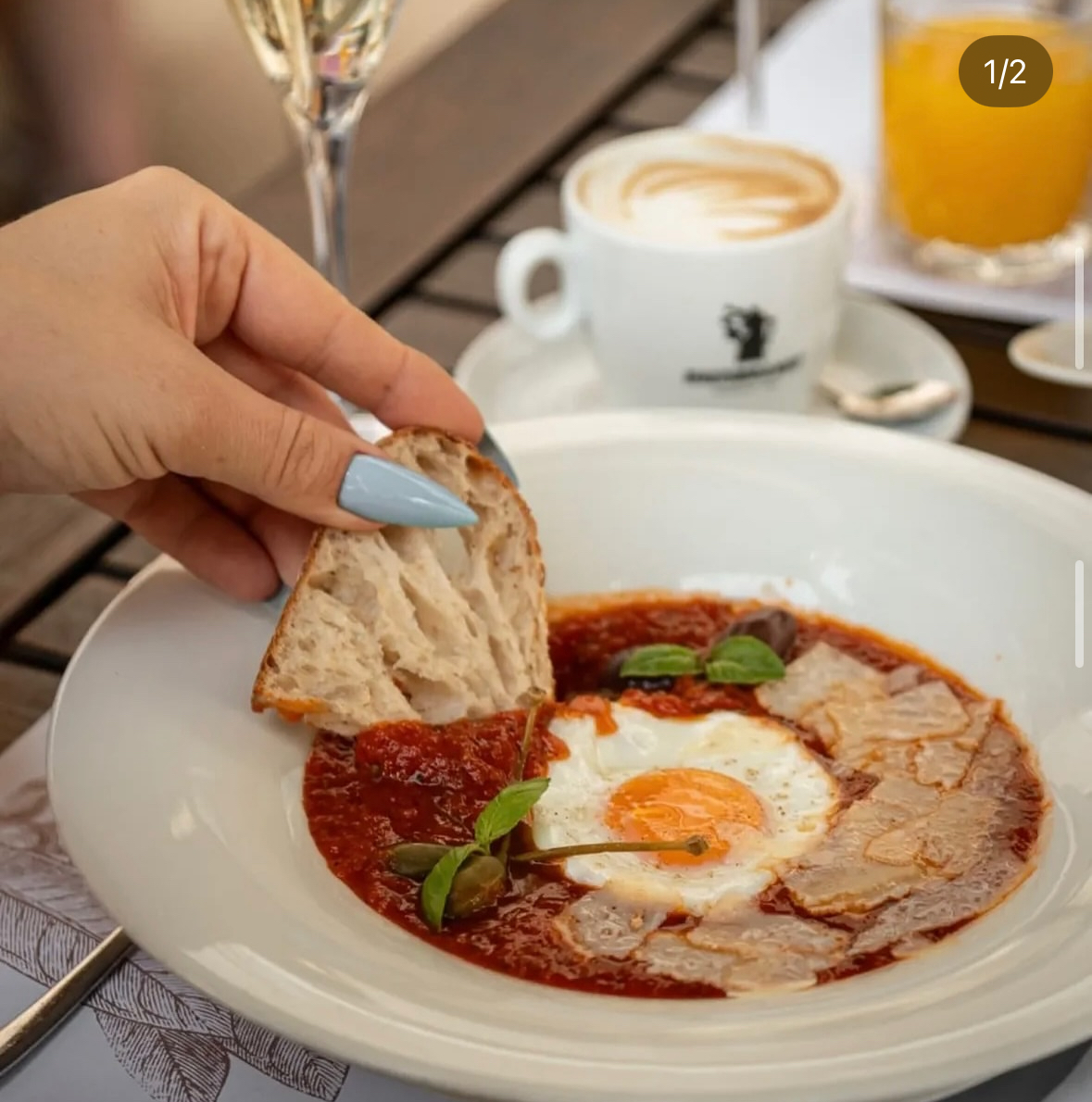 Buta sushi & brunch