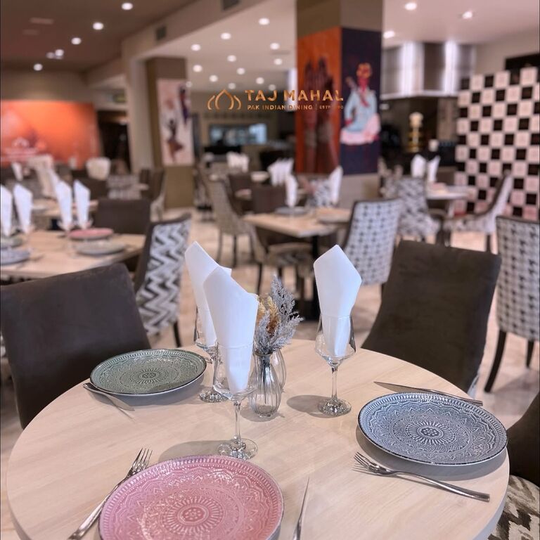 Taj Mahal Restaurant (Halal)