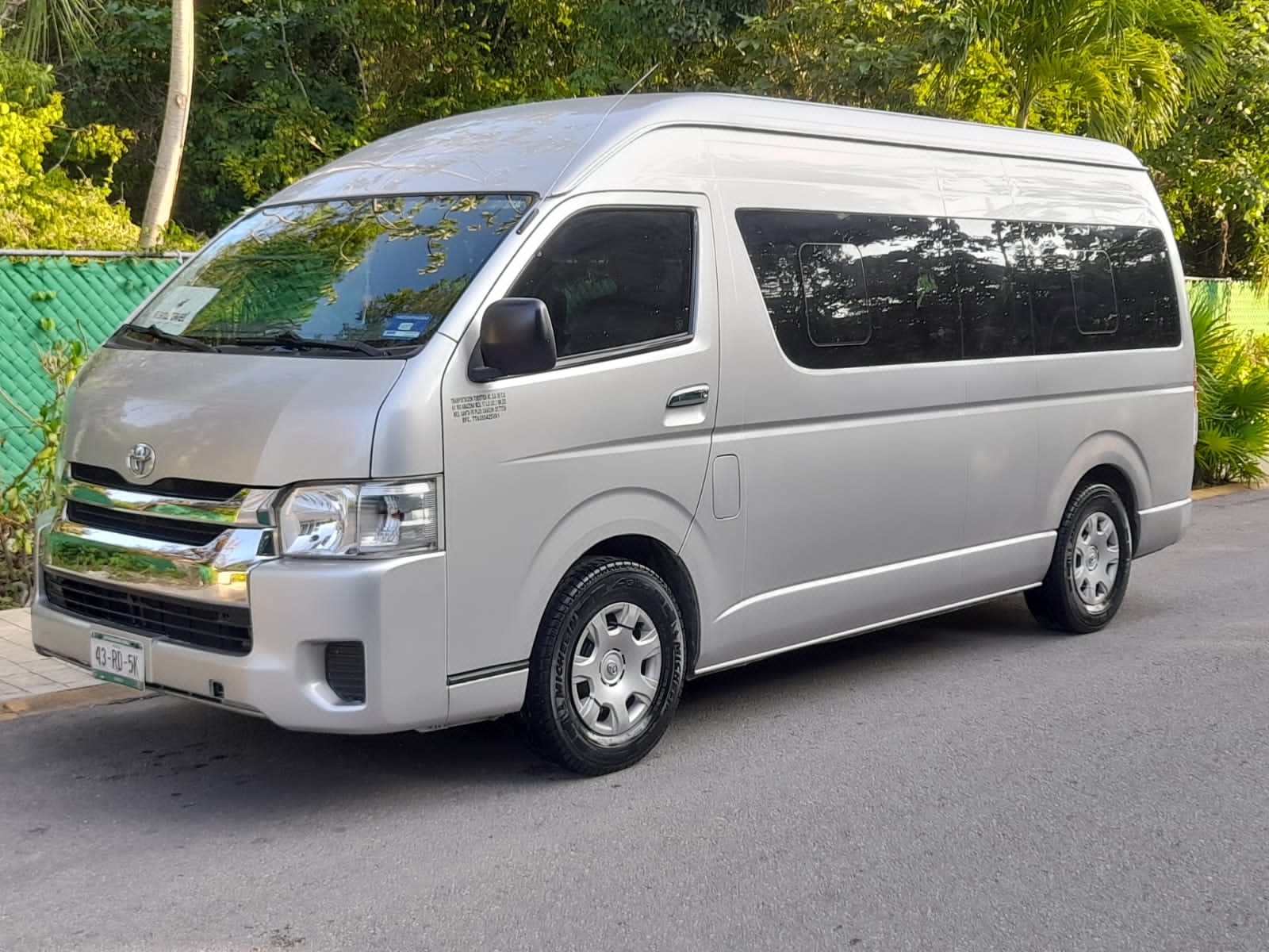 Van Travel Cancun