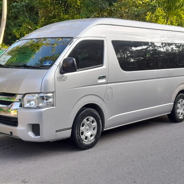 Van Travel Cancun