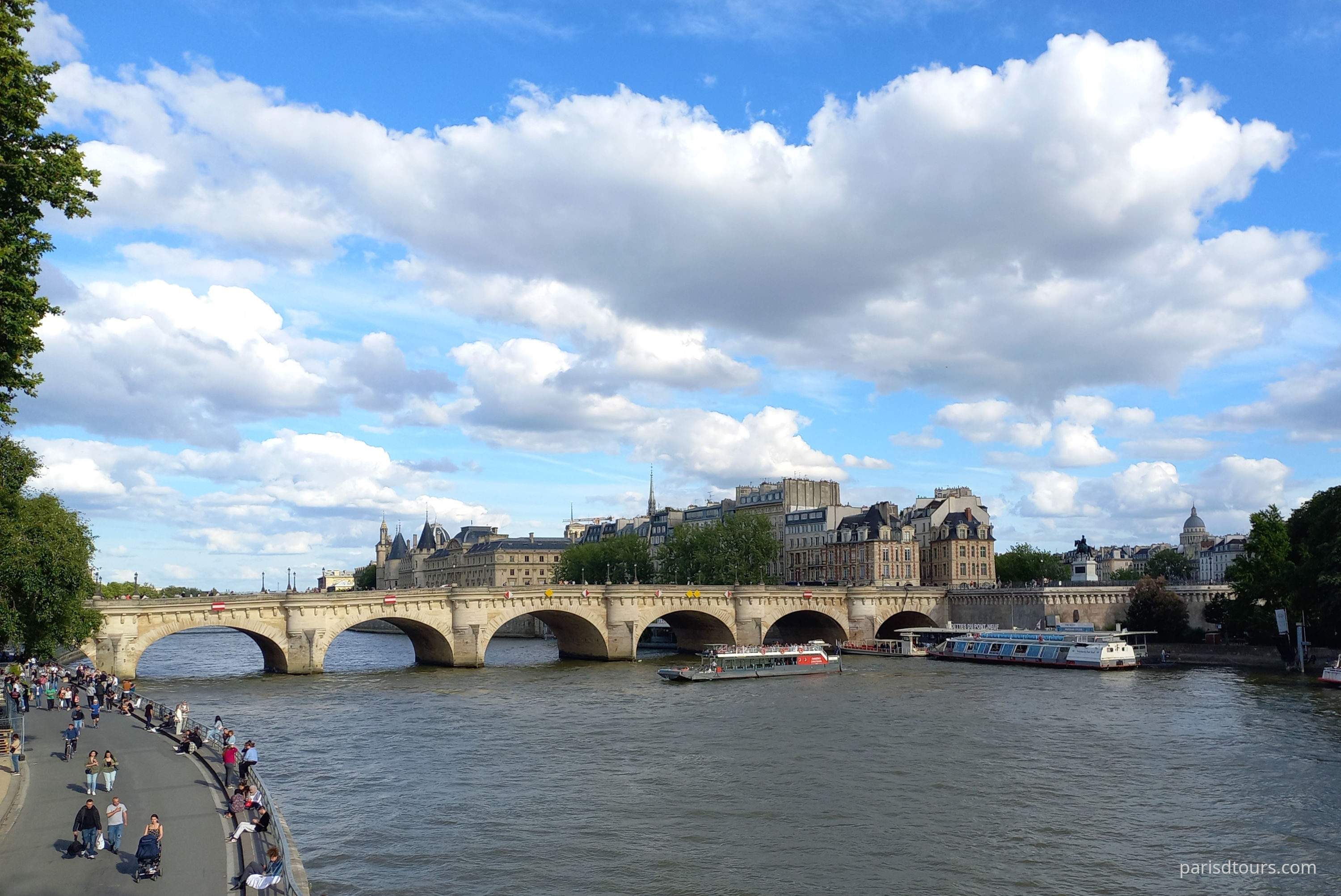 Paris D-Tours