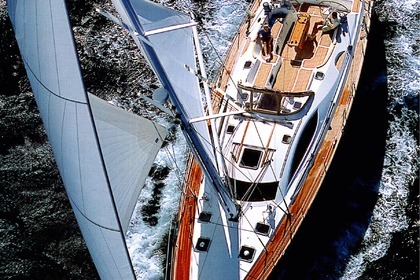 Deepblusailing