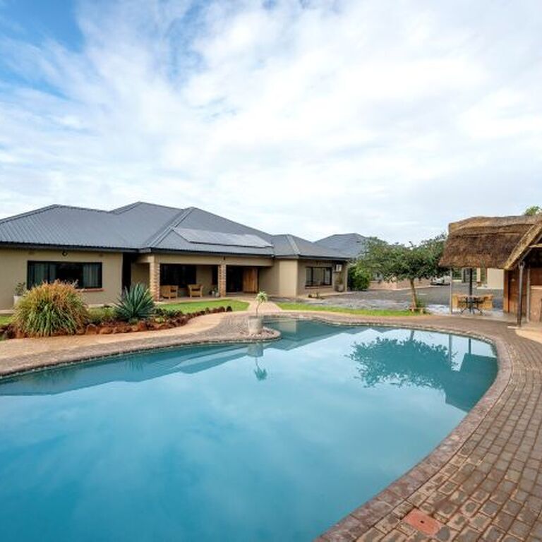 Zambezi Drift Inn