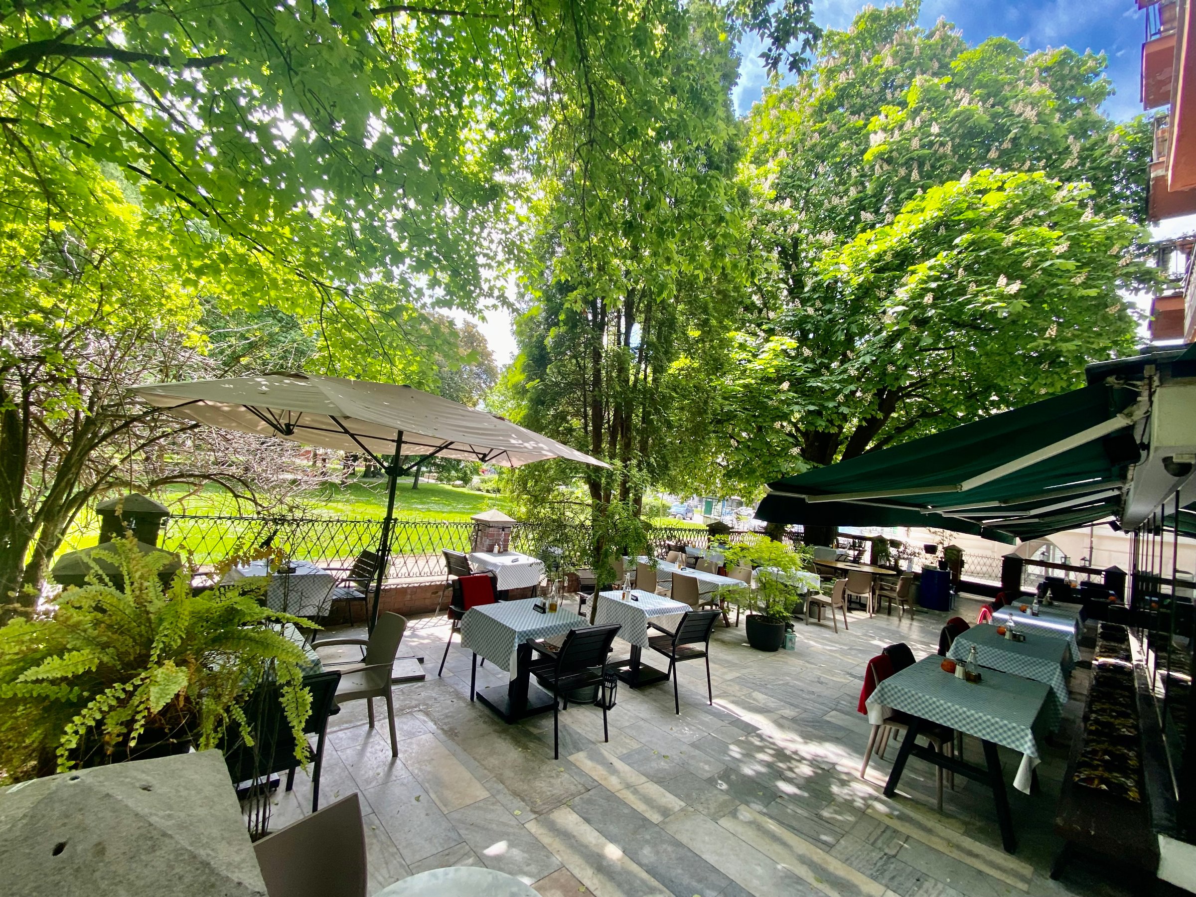 CAFE MOZAIKA