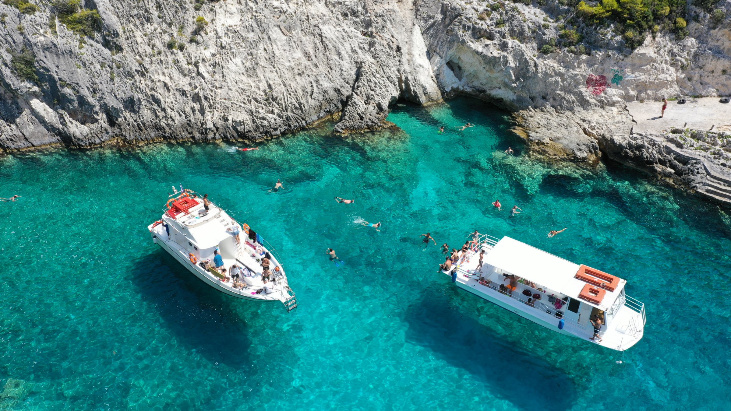 Porto Vromi Maries Cruises & Fun