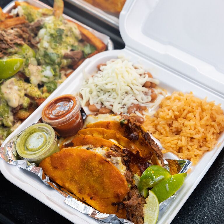 VITOS TACOS