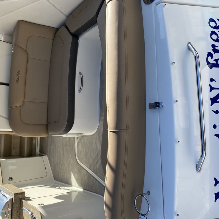 Party On Yacht Charters