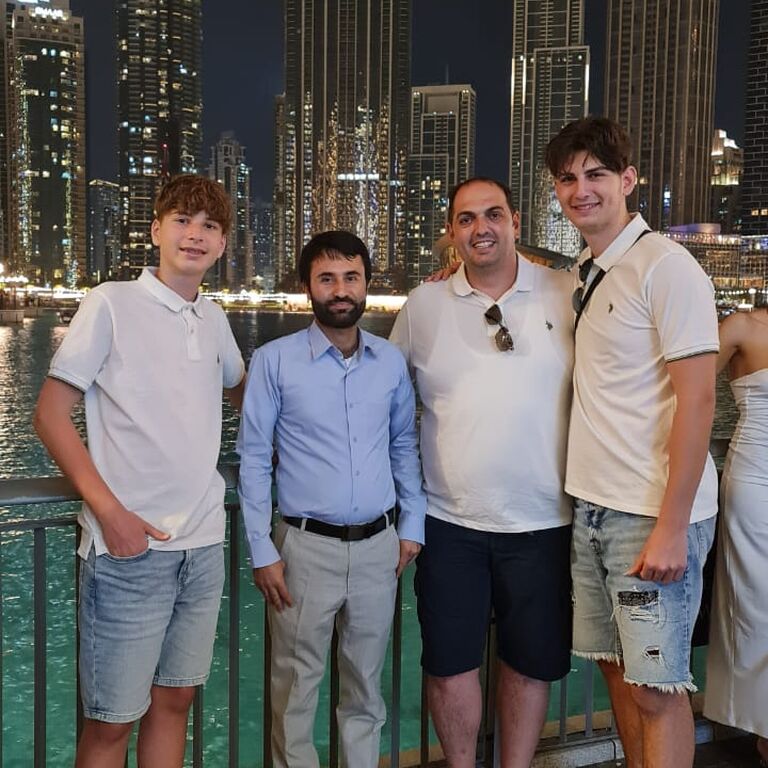 Dubai Tour Guides & Drivers