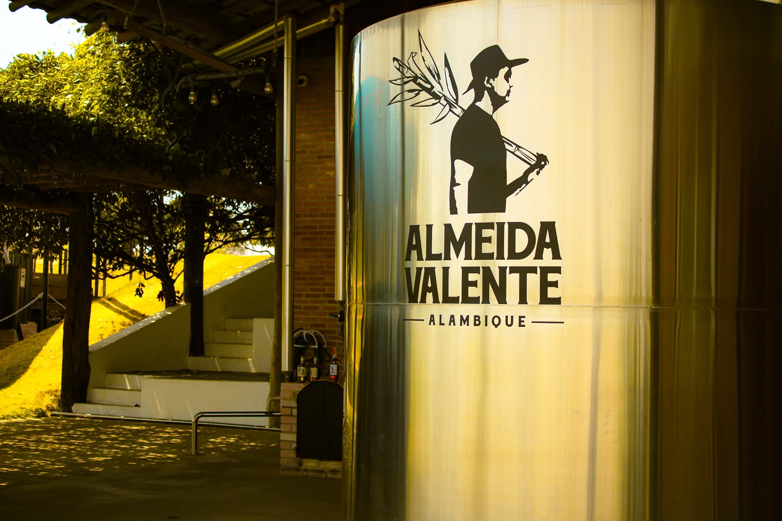 ALAMBIQUE ALMEIDA VALENTE