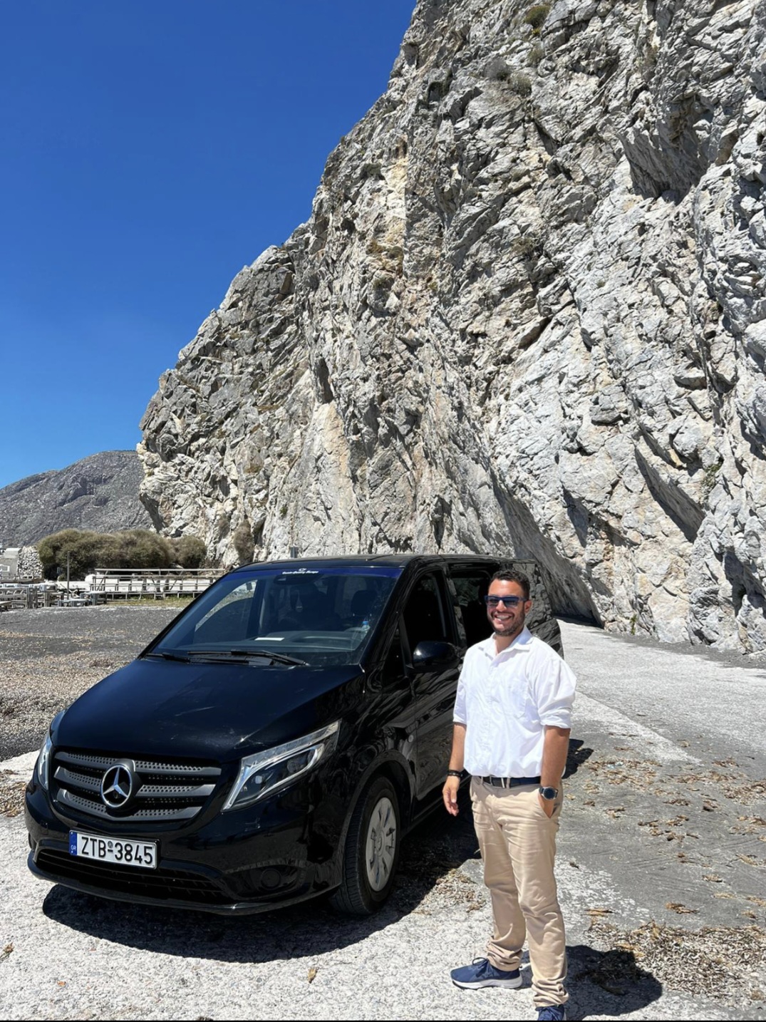 Santo Luxury Escape