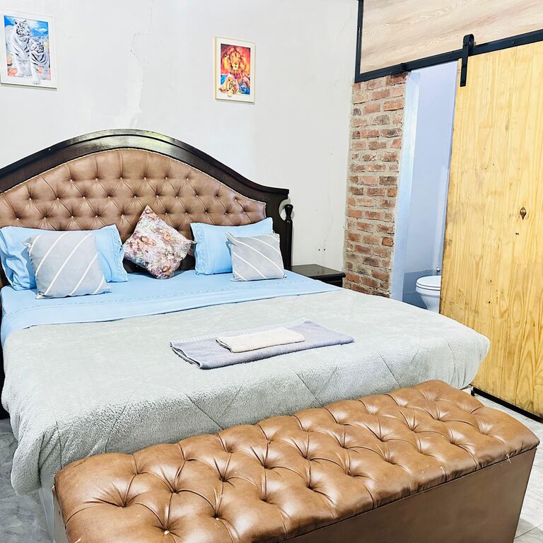 Tabona Railway Guesthouse