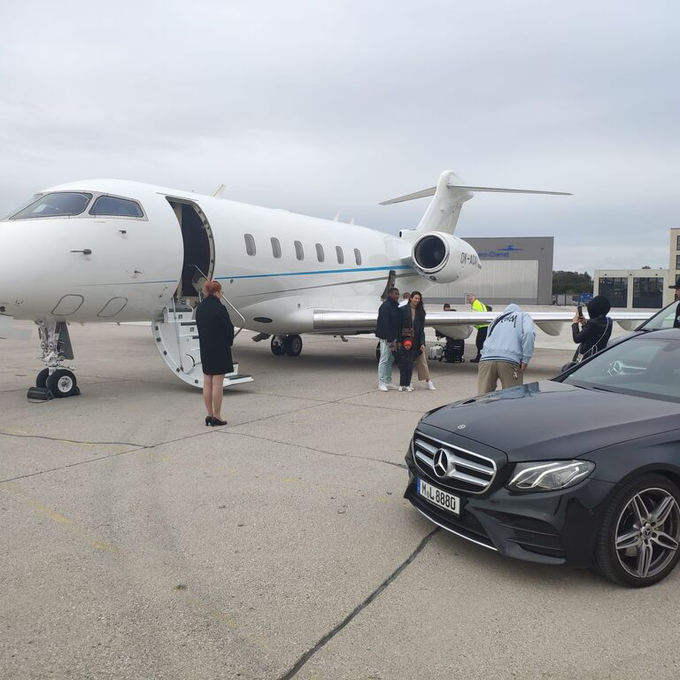 LimoLike - Trips & Transfers
