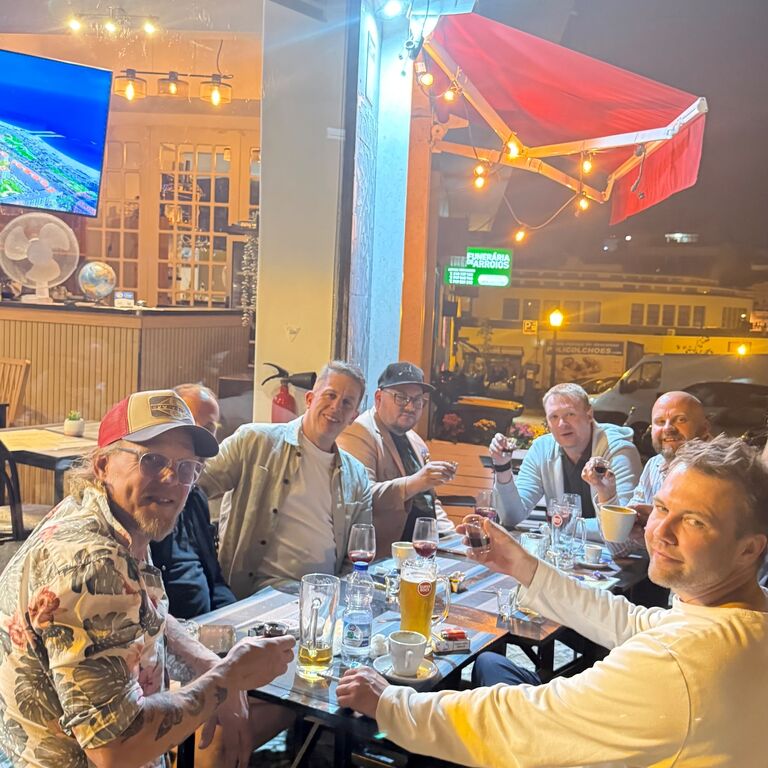 Bora la Bistro Bar