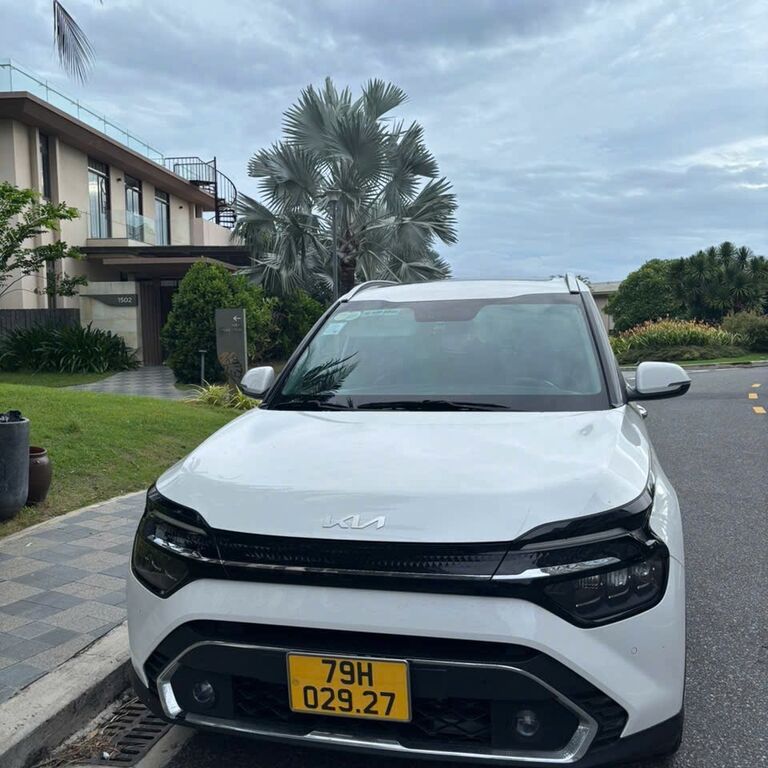 Private car service Cam Ranh