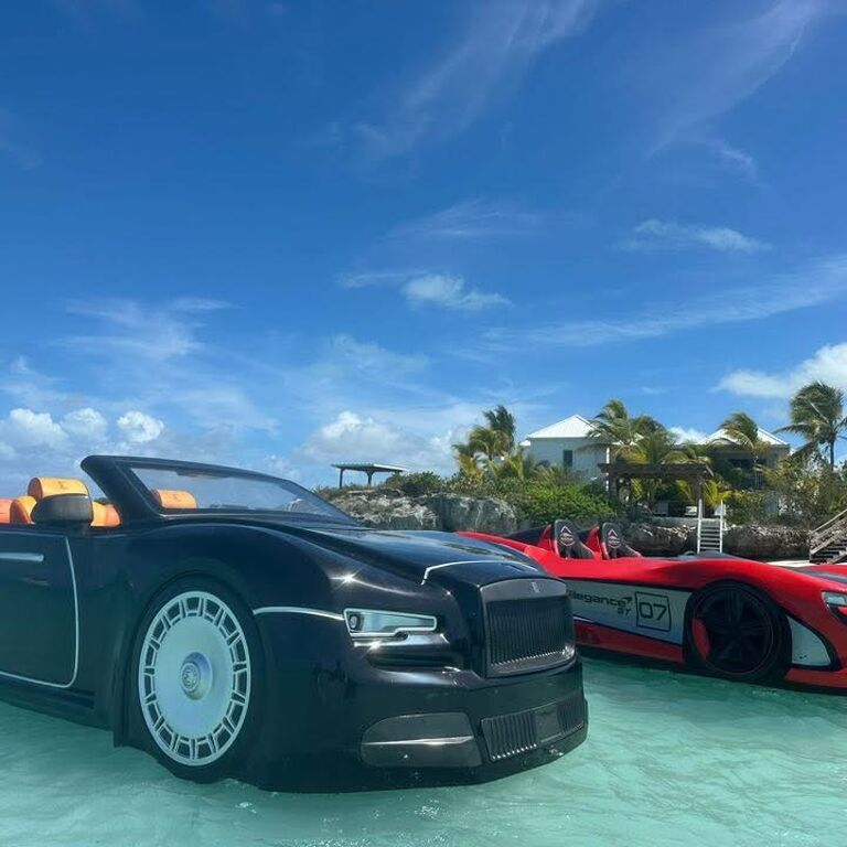 Hot Wheels Island Tours LTD