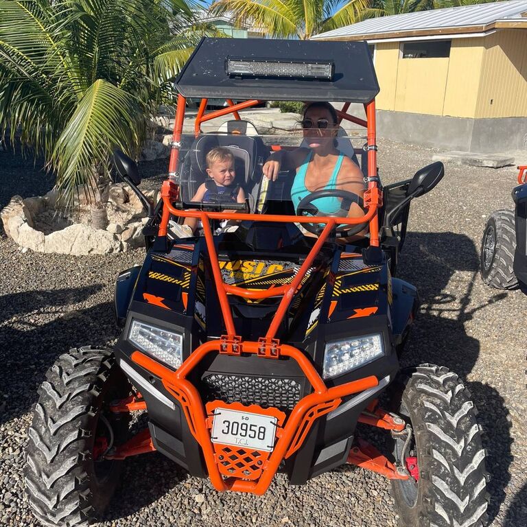 Hot Wheels Island Tours LTD