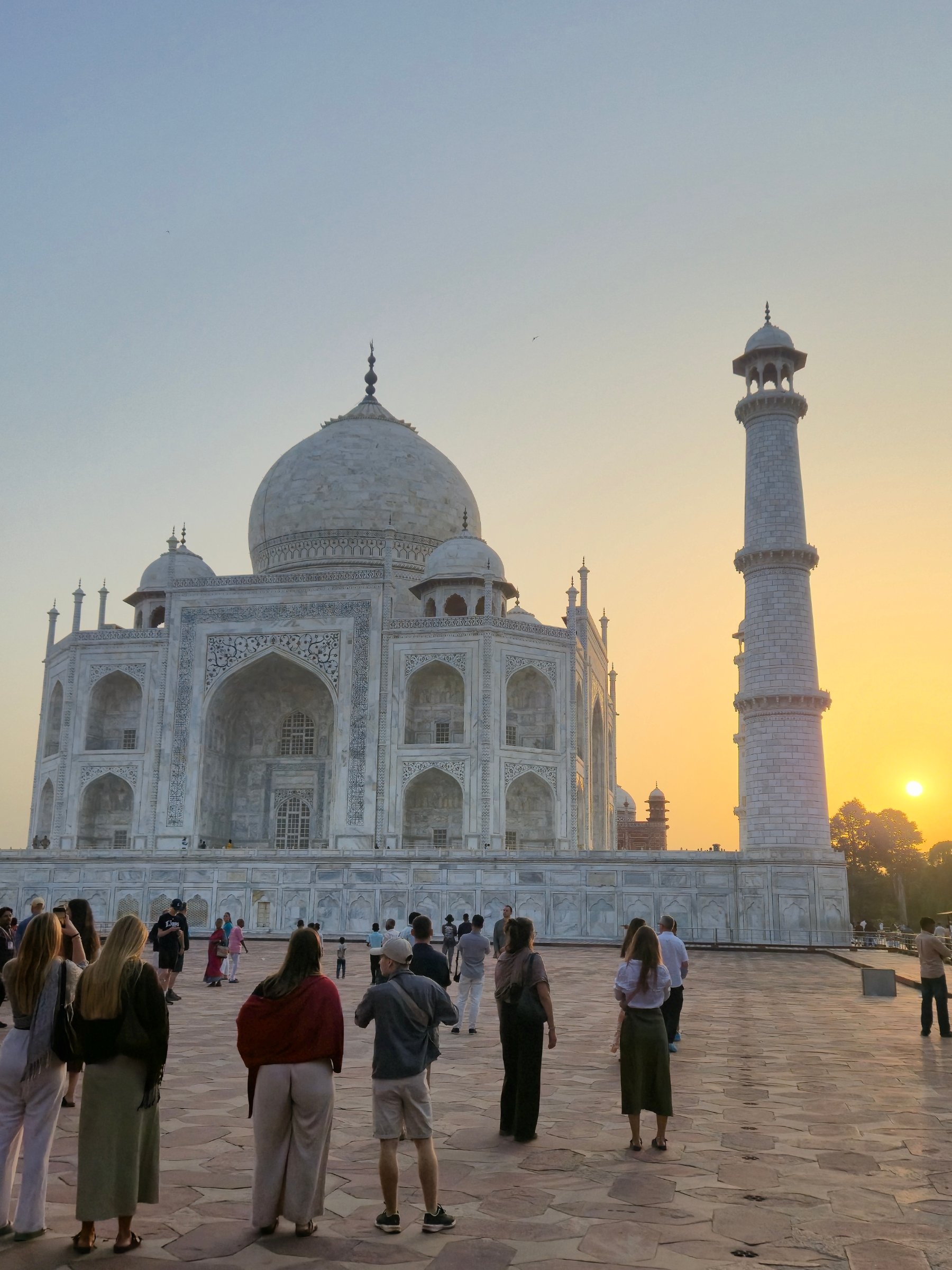 Tajmahal Luxury Trip
