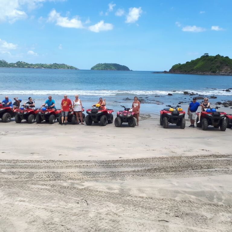 Costaricaxplores