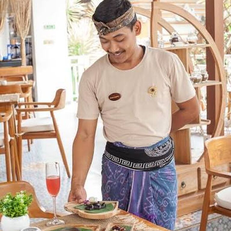 Wild Vegan Healing Restaurant