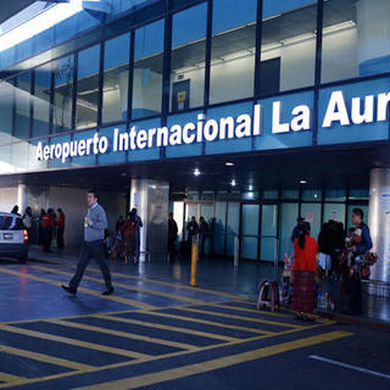 Travel chapín