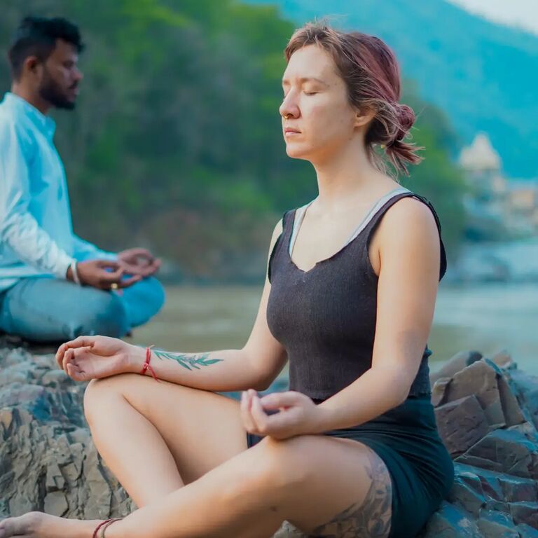 8 Limbs Yoga School