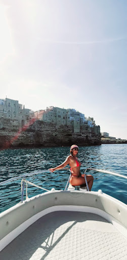 LaMarinaBoat - cave experience