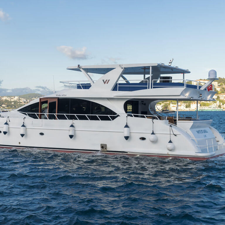 White Istanbul Yacht