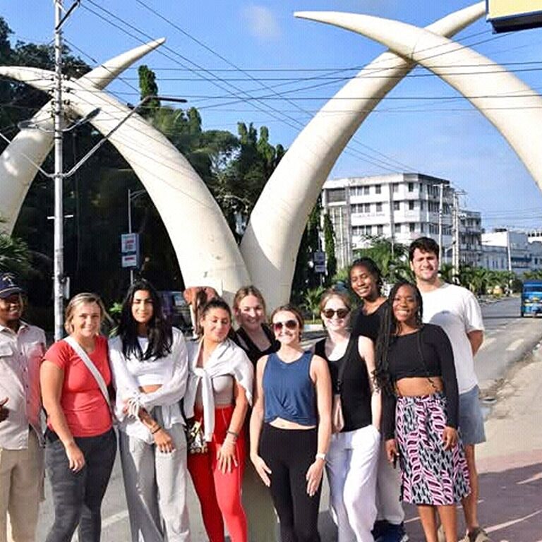 ROYAL ROUTE CITY EXPLORERS TOURS