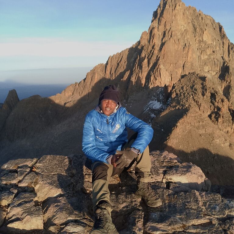 KM Adventure and Trekking