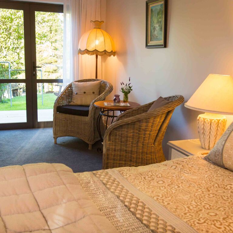 Rolling Hills Country Stay B&B