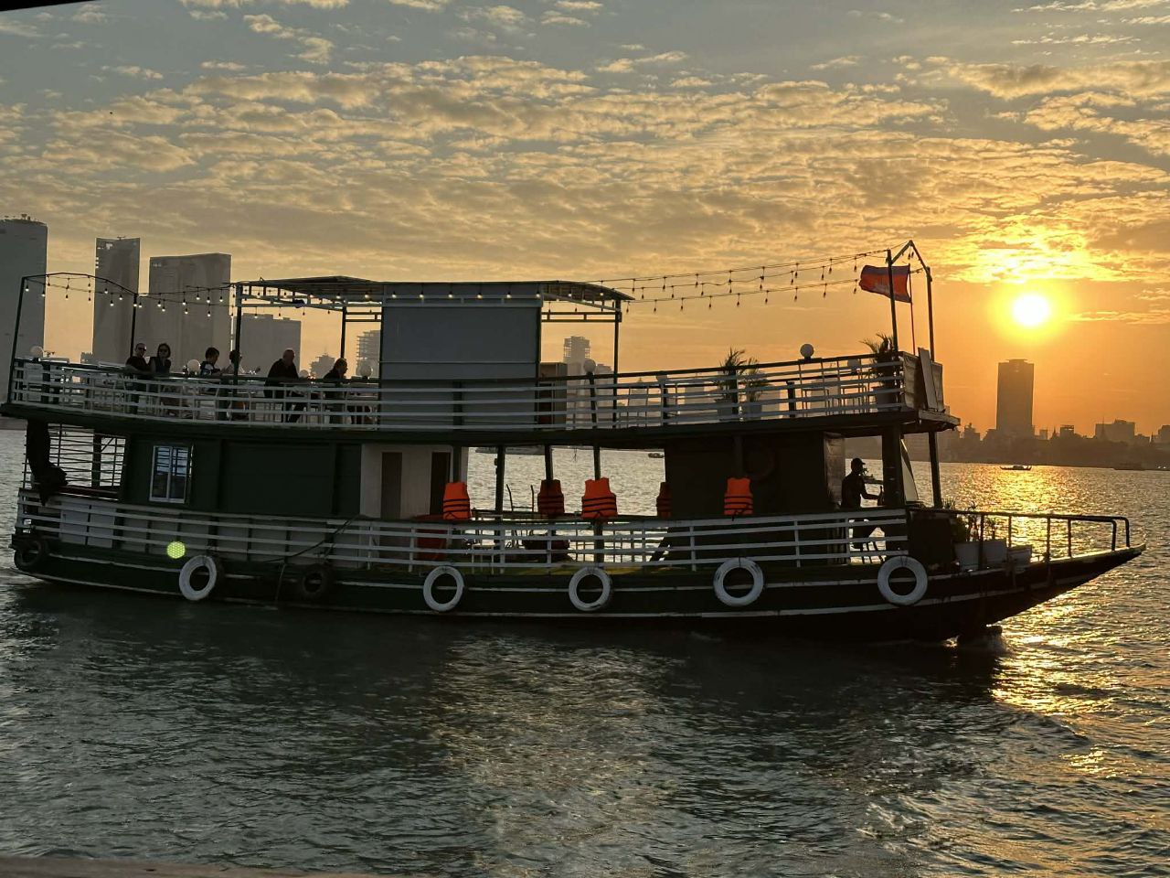 Mekong Sunset Cruises