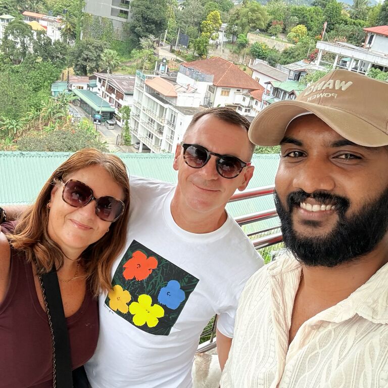 Kandy Private Tuk-Tuk City Tour With Friendly Local Guide.