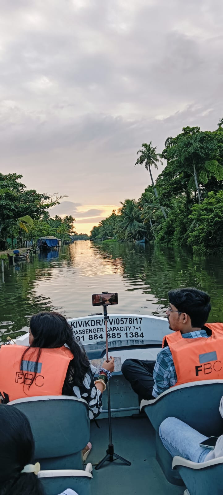Shikara Boat Tour Alleppey Backwater Fantastic Boat Cruise