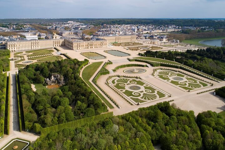 Versailles Palace Gardens and Music Combo Full Access Ticket