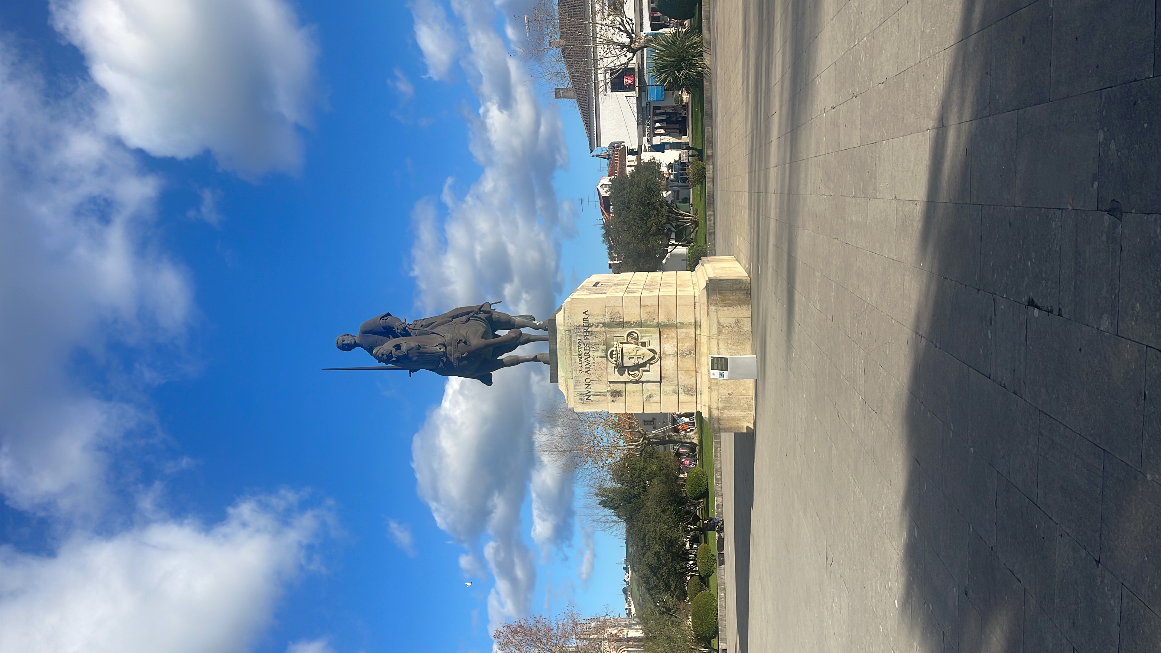 Milhas Acrobatas Unipessoal,Lda