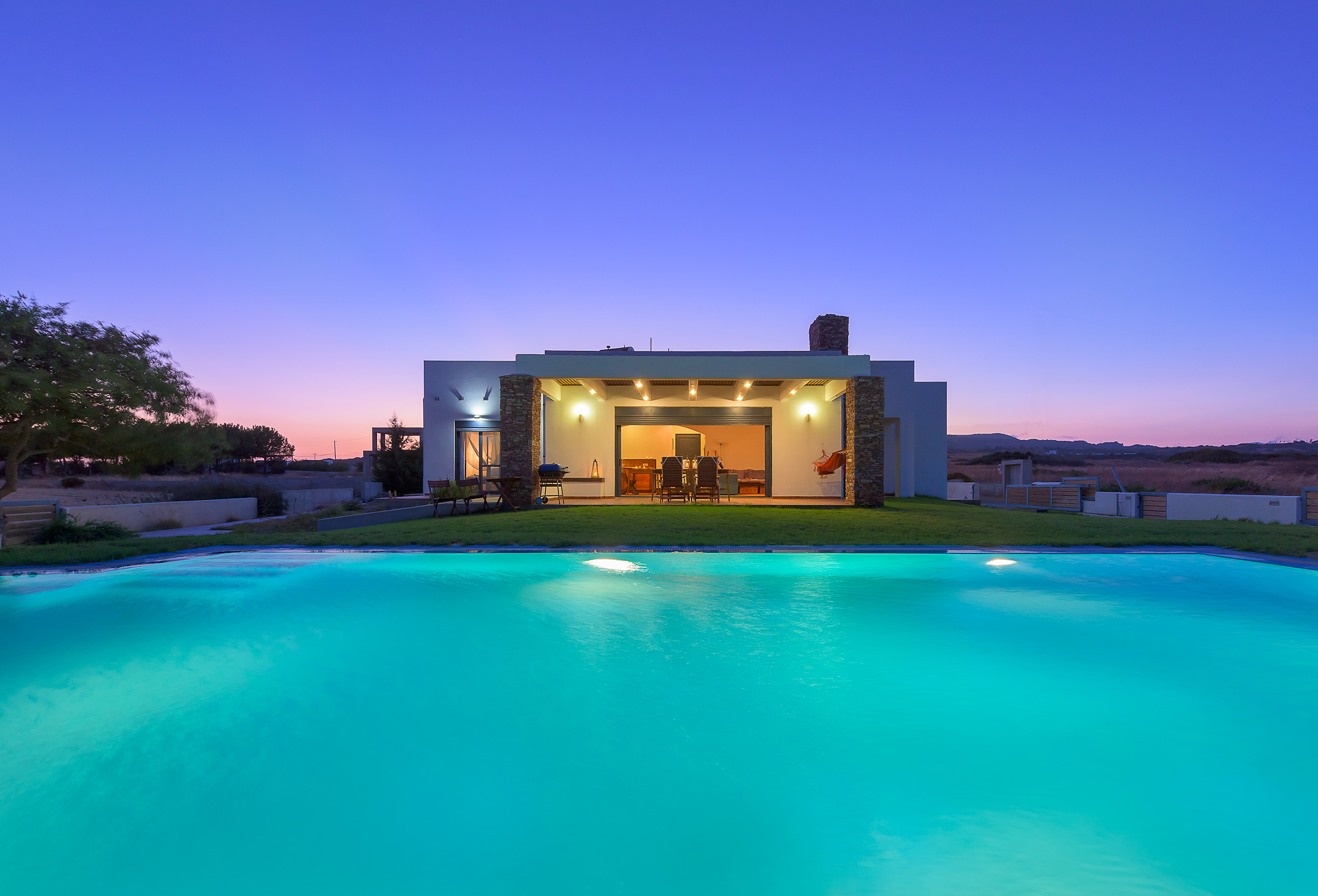 CRISTELIA SEAFRONT&POOL VILLA