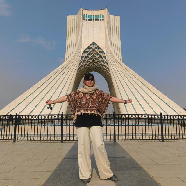 Farya Mokhaberi