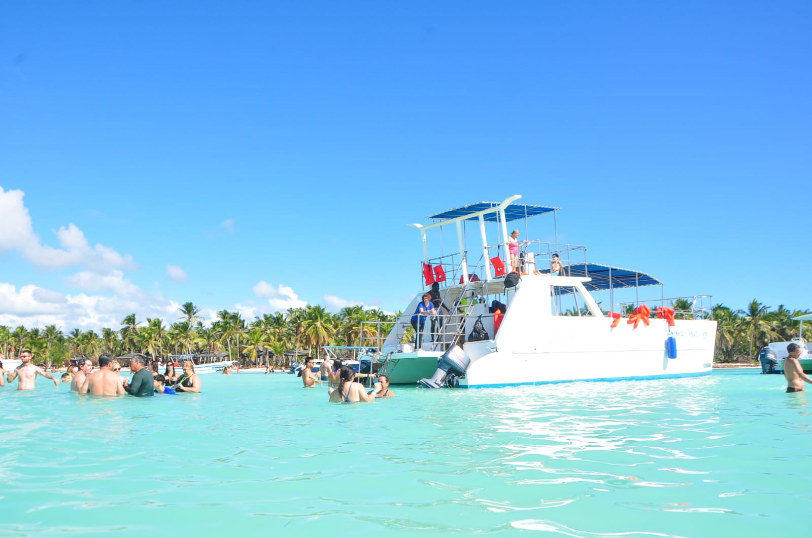 GEGABI.TRANSPORTOURS DEL ESTE SRL