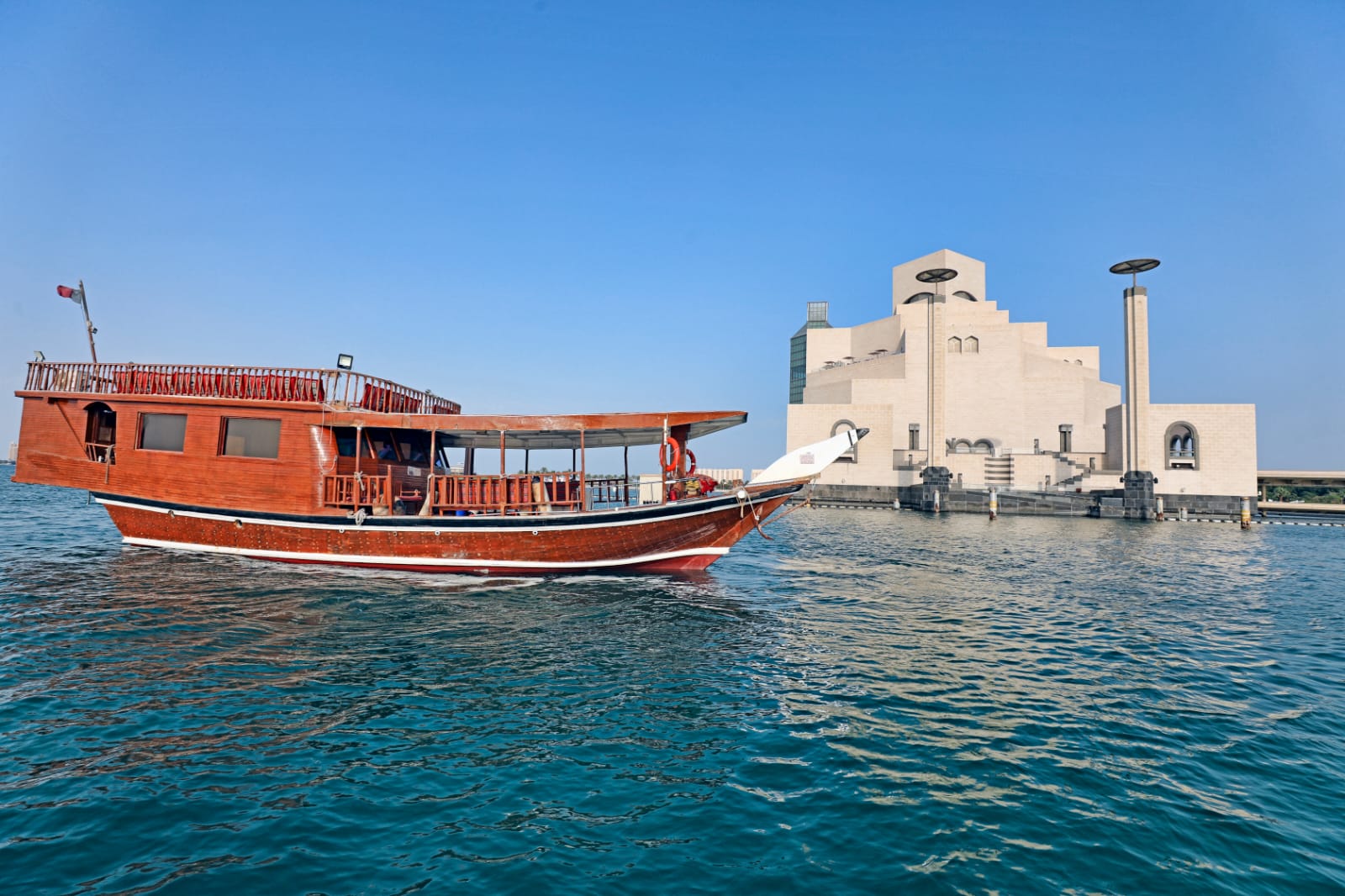 Dhow Boat Tour