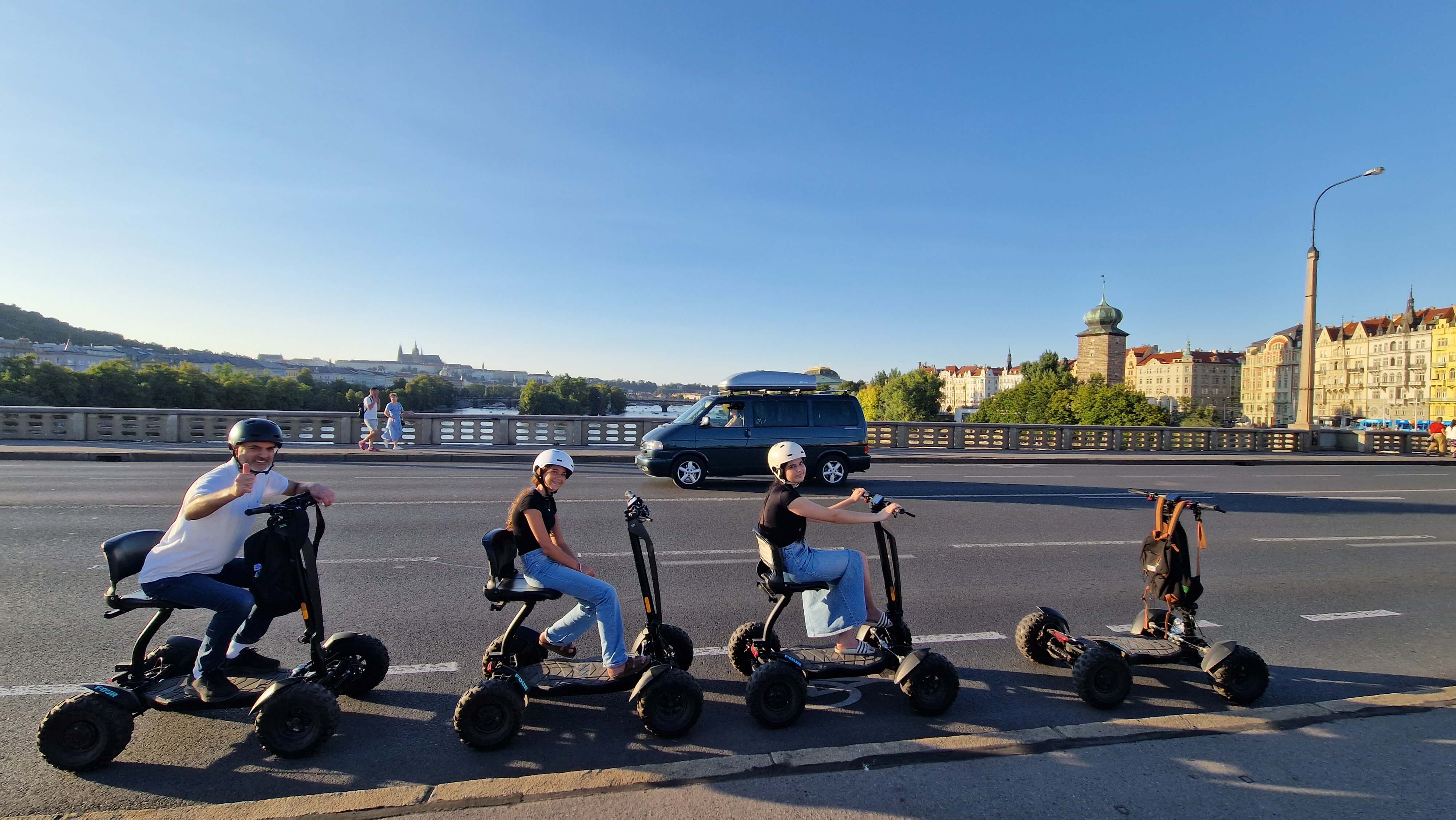 scooter tours prague