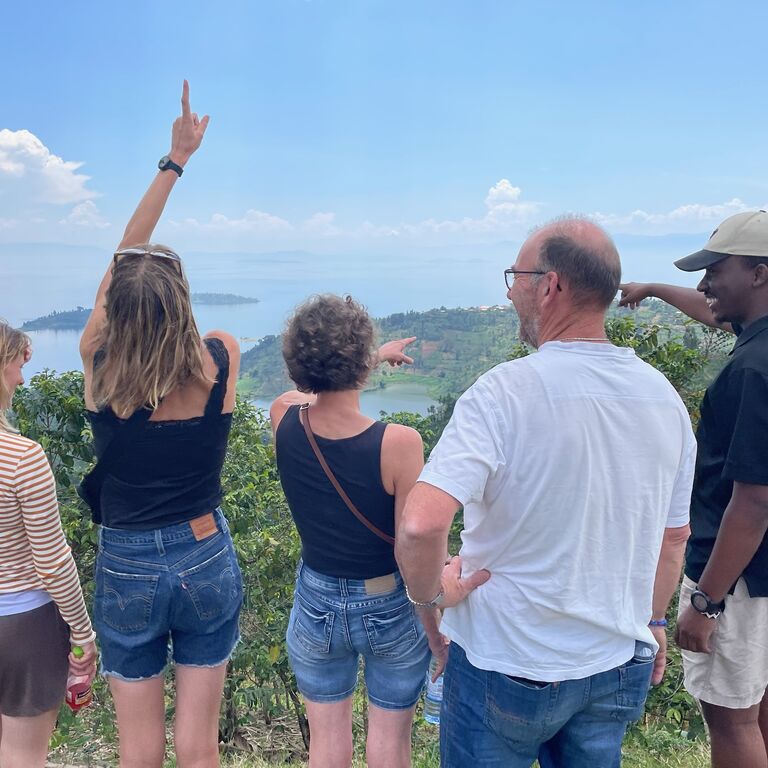 P&P Rwanda Tours