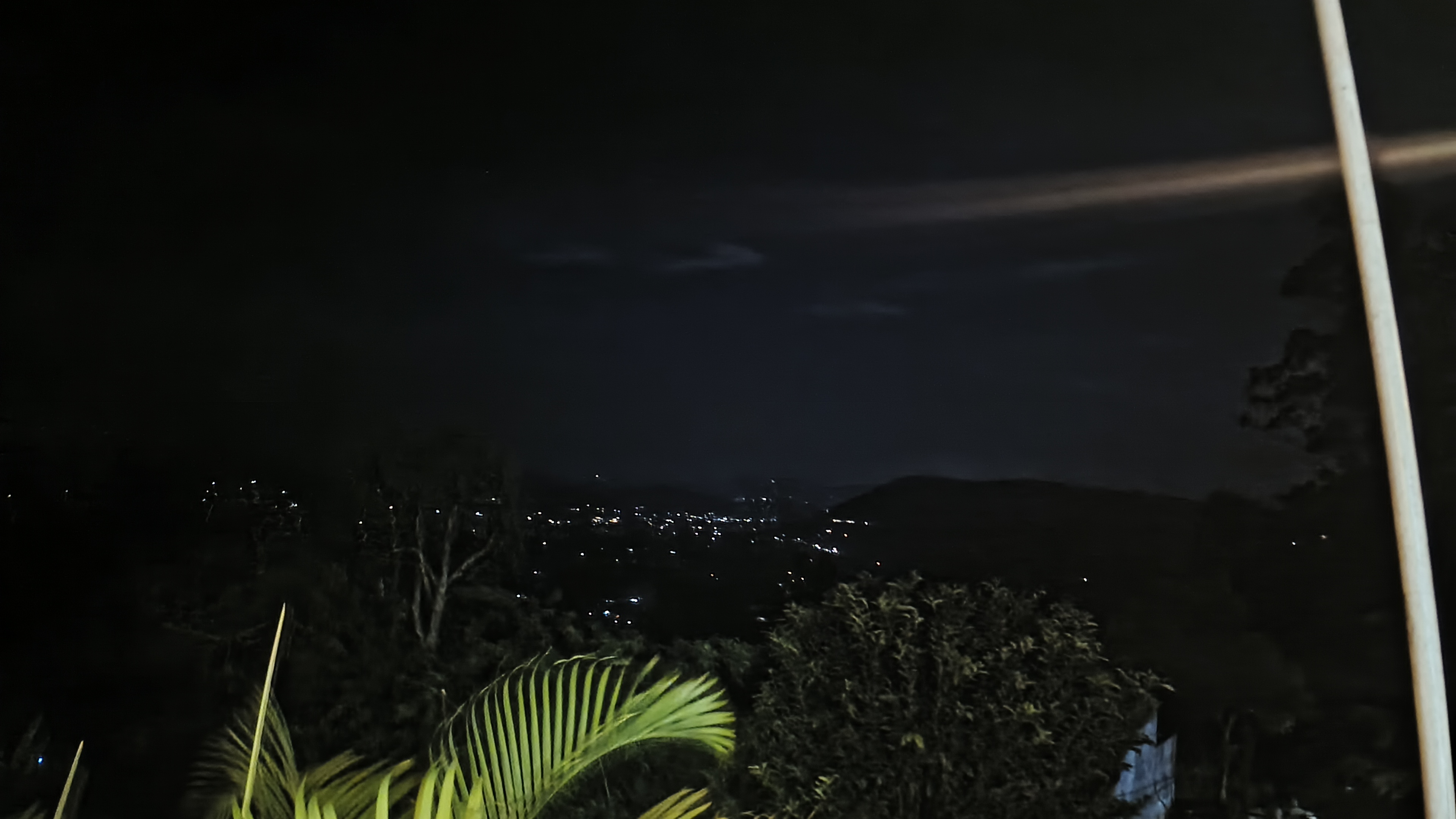 Adisham village home /hidden nature tour/ greenwood view kitchen