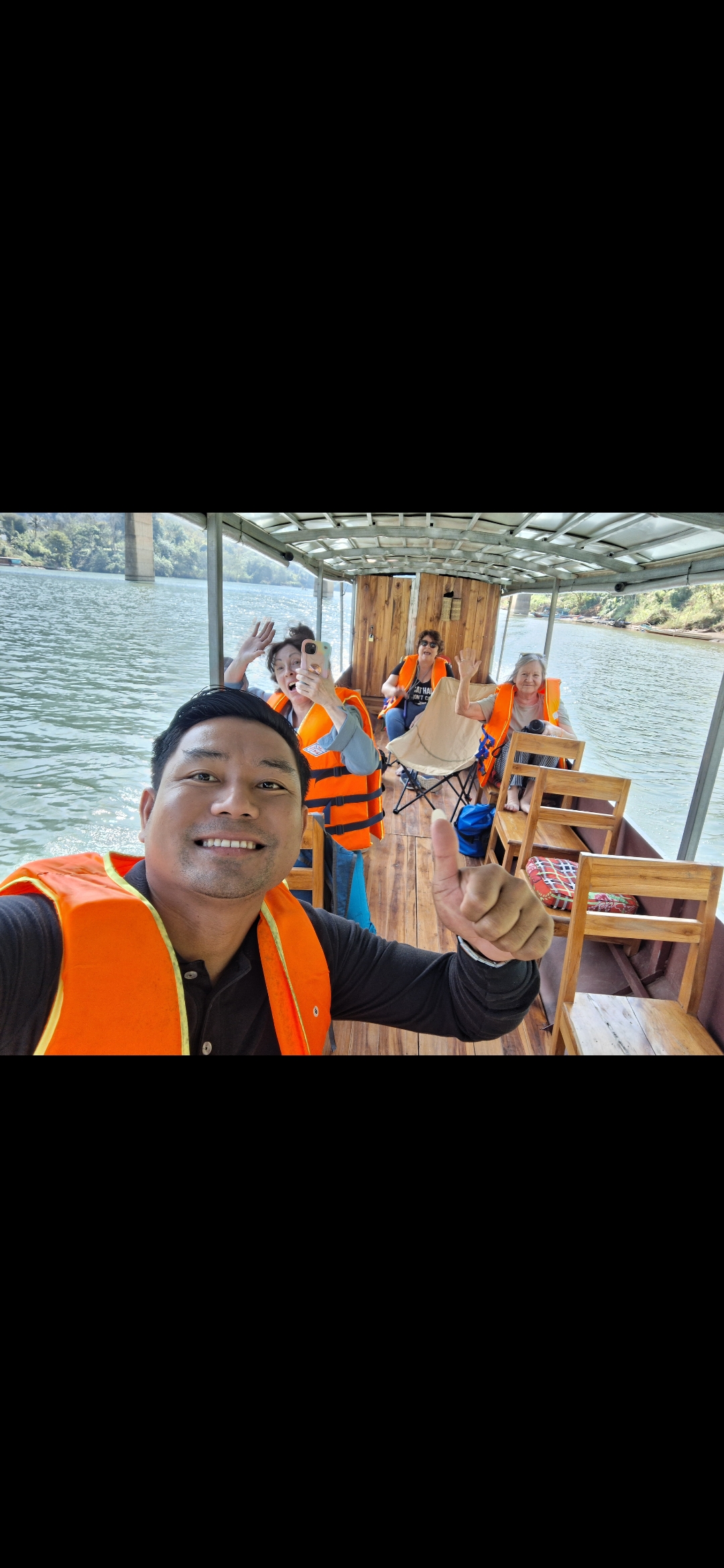 Taxi-car private service Tourism in Luang Prabang Laos 🇱🇦