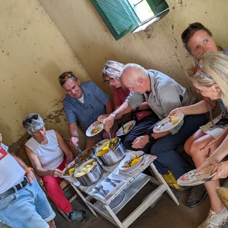 Twin Lakes Tours Rwanda