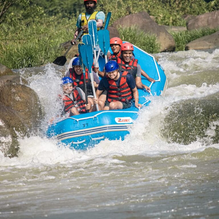 ADVENTURE LK WHITE WATER RAFTING KITULGALA SRI LANKA